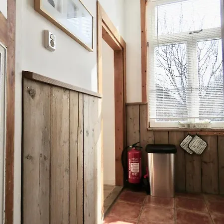 Sea Shell With Balcony Close To The Beach, Centre And Dunes